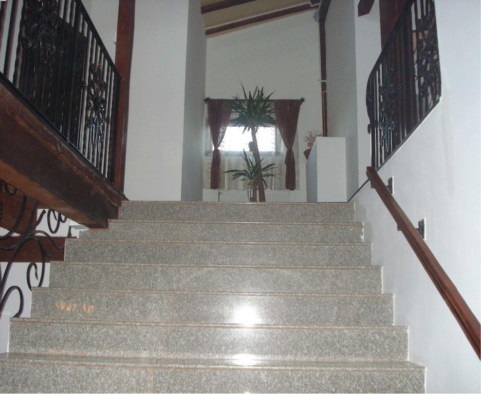 Hotel Zara Roman Dış mekan fotoğraf
