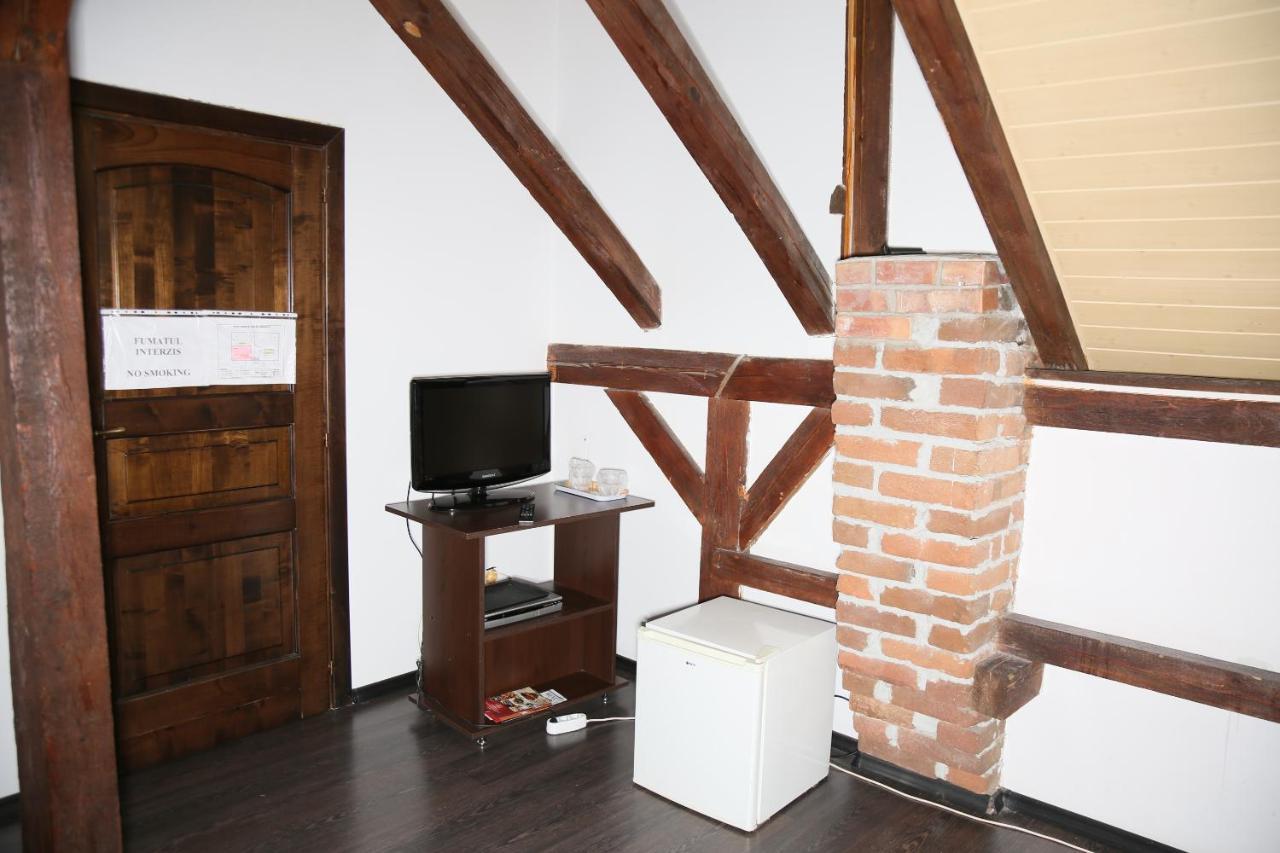 Hotel Zara Roman Dış mekan fotoğraf